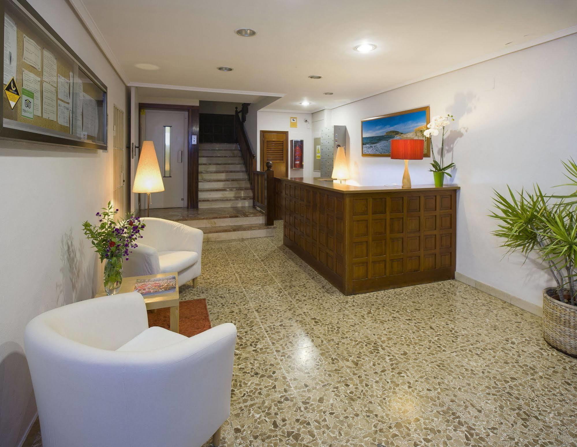 Cana Rita Apartamentos Sant Antoni de Portmany Екстериор снимка